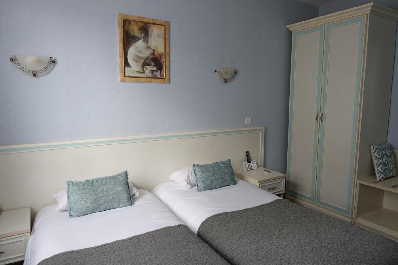 Logis Hotel Emeraude Confolens Zewnętrze zdjęcie