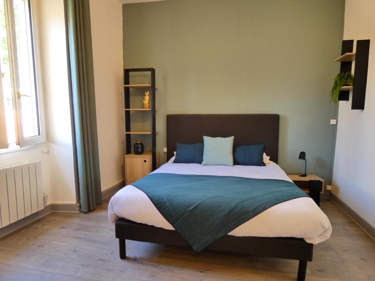 Logis Hotel Emeraude Confolens Zewnętrze zdjęcie